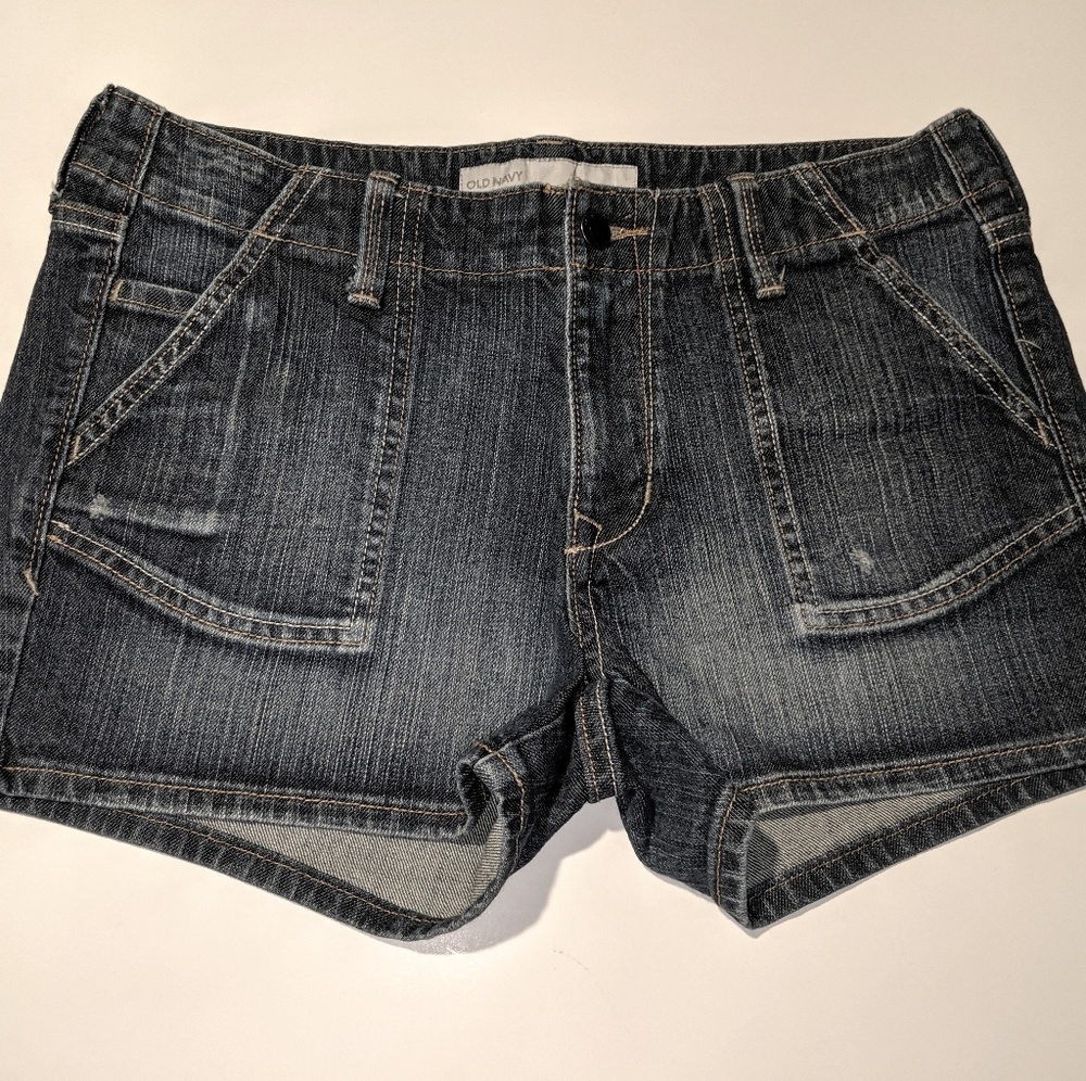 Size 5 Old Navy dark wash shorts